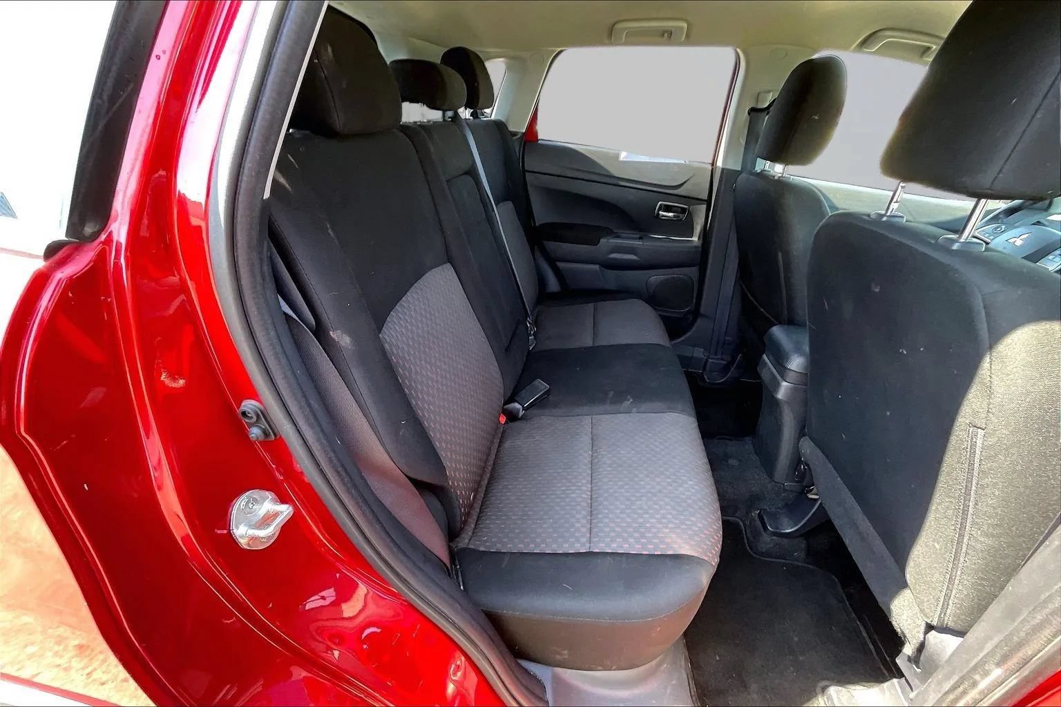 Used 2019 Mitsubishi Outlander Sport ES FWD image 28