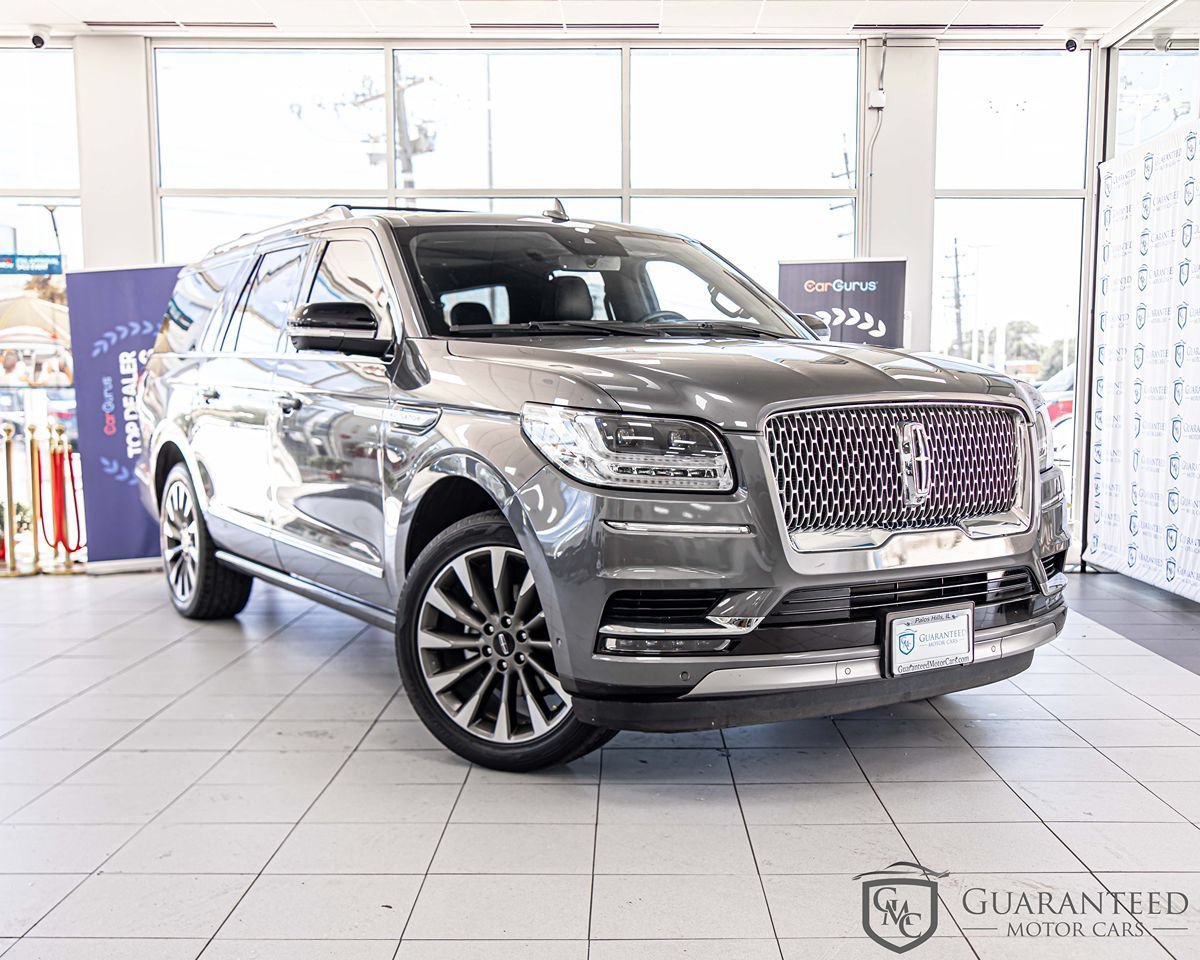 Used 2021 Lincoln Navigator L Reserve w/ Luxury Package AWD/4WD image 3