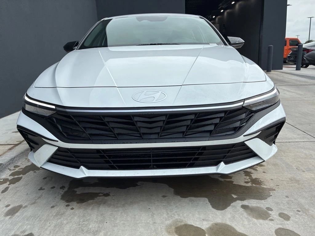 New 2026 Hyundai Elantra Sport FWD image 2