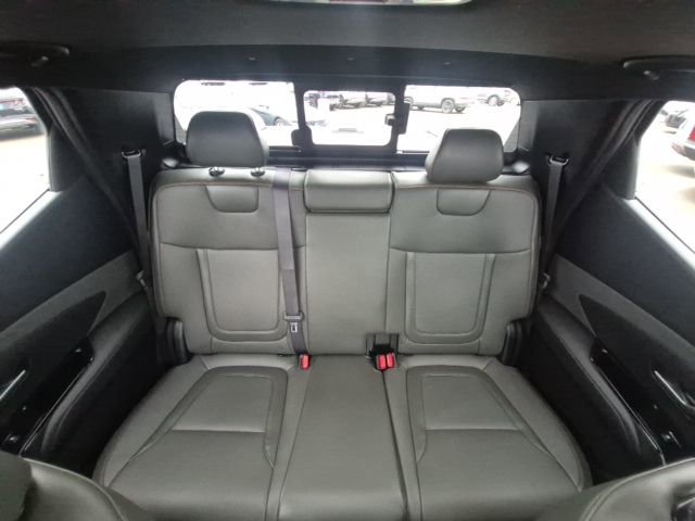 Used 2024 Hyundai Santa Cruz Limited image 21