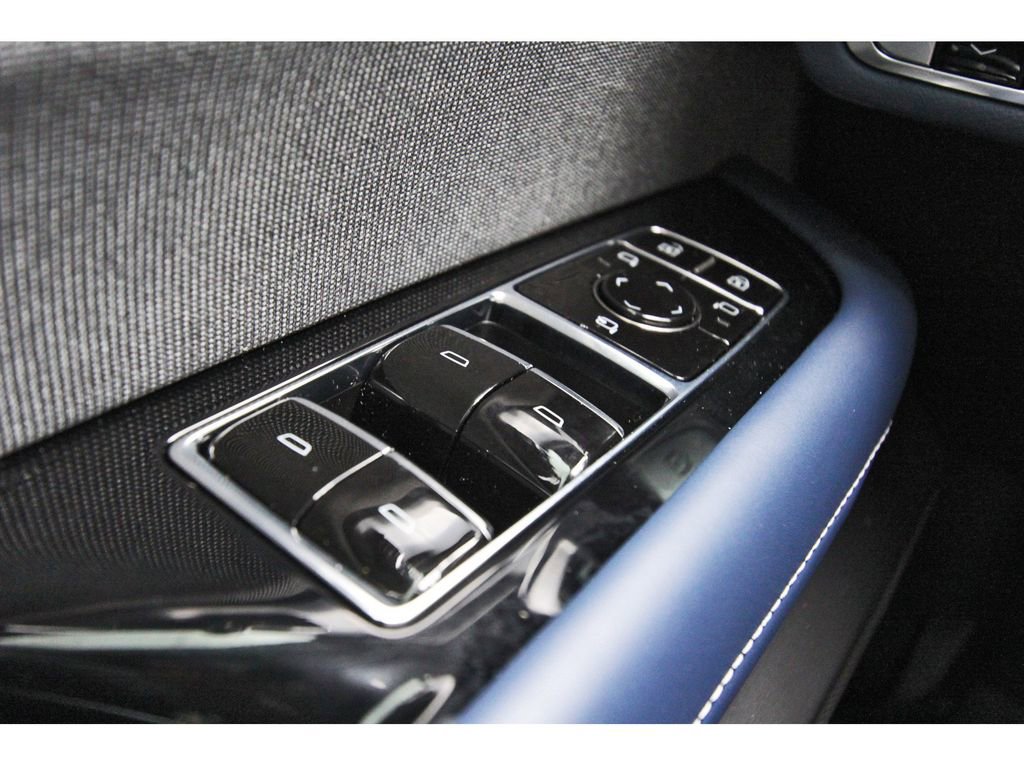 New 2026 Cadillac Vistiq Premium Luxury image 15