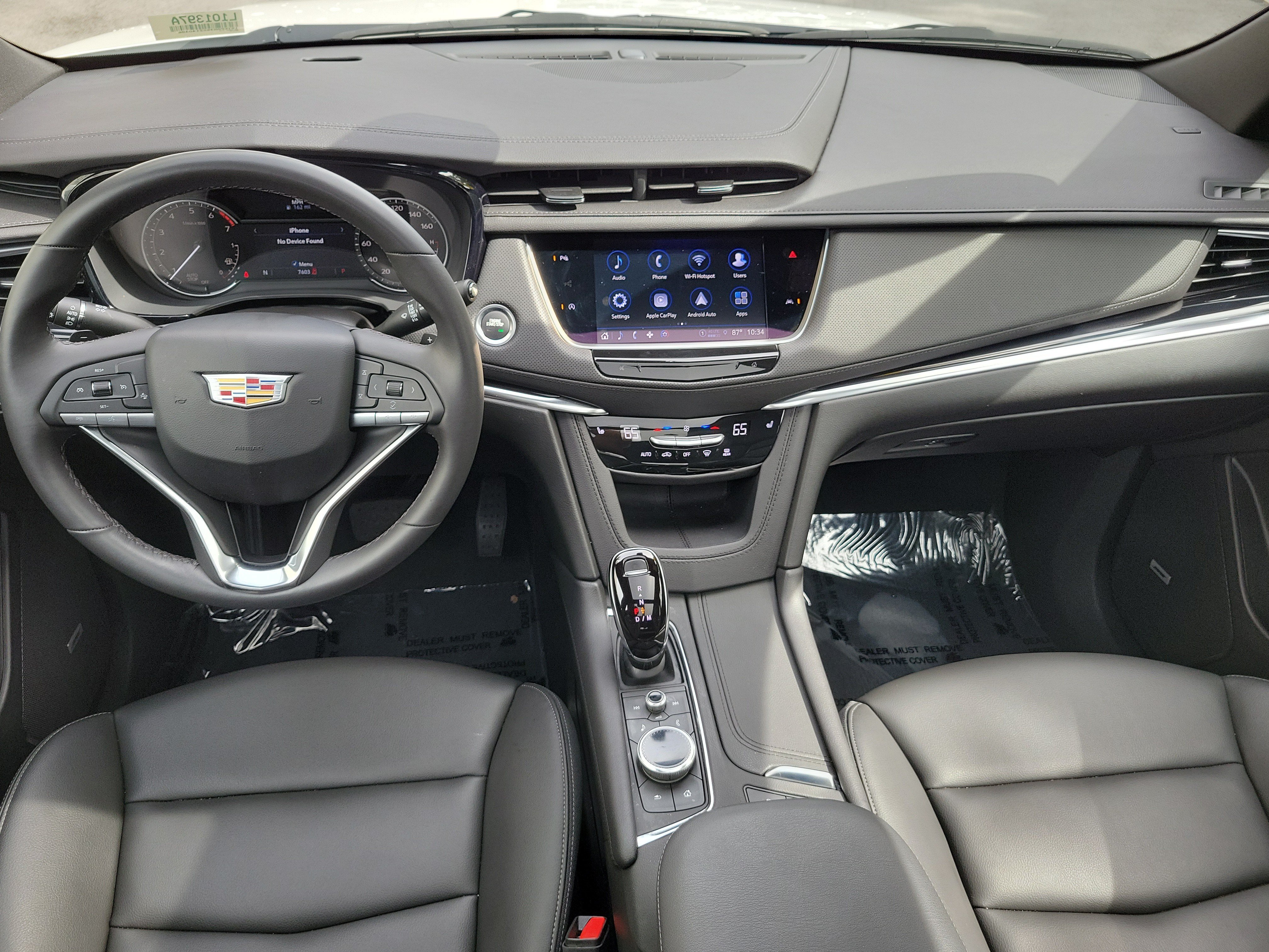 Used 2025 Cadillac XT6 Luxury FWD image 18