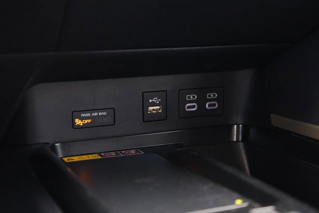 Used 2025 Toyota Camry LE image 20