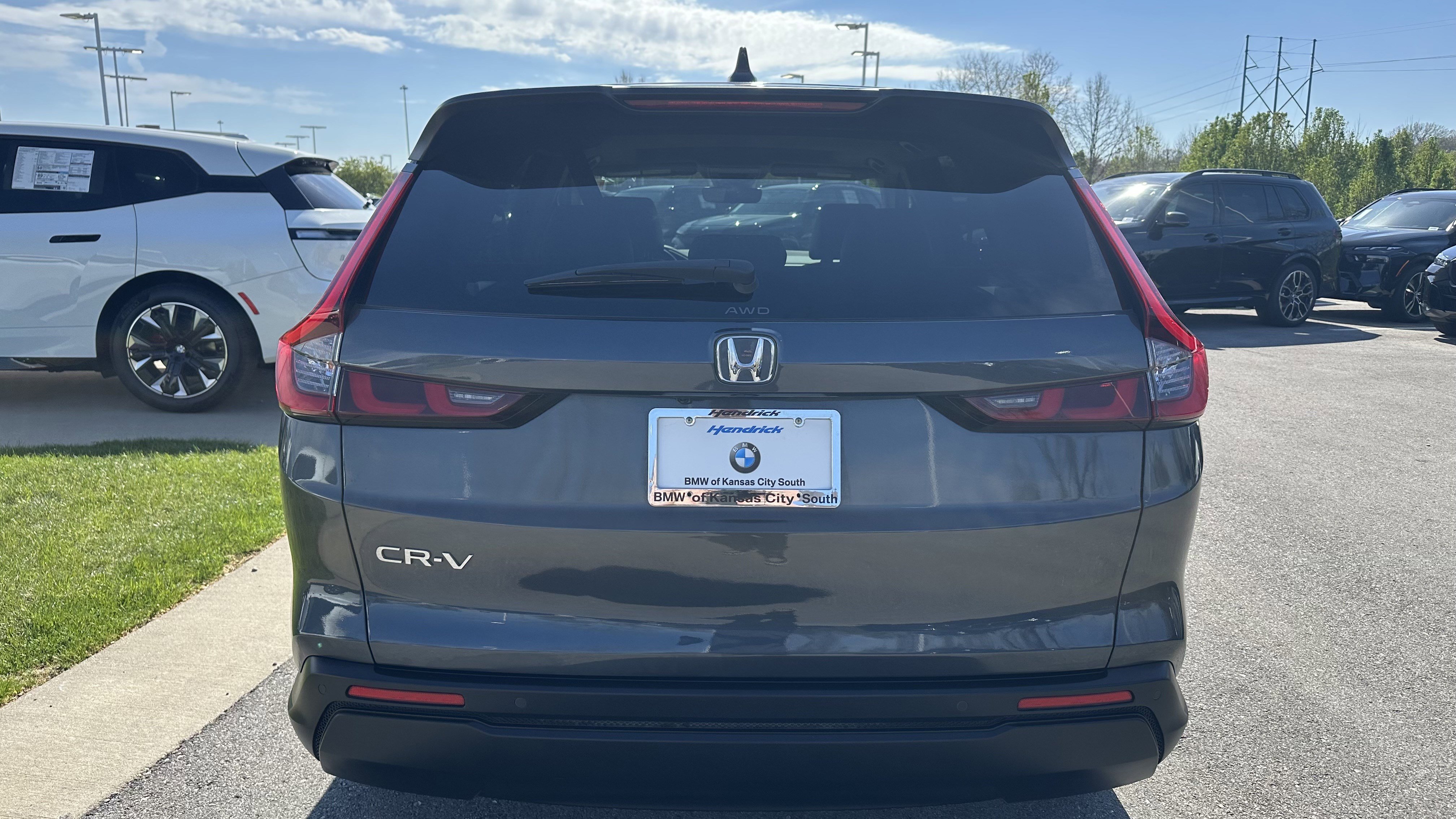 Used 2023 Honda CR-V EX-L image 9