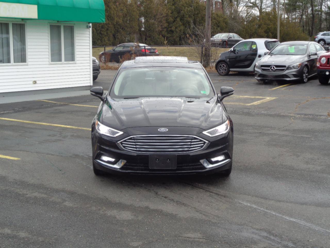 Used 2017 Ford Fusion Titanium image 12