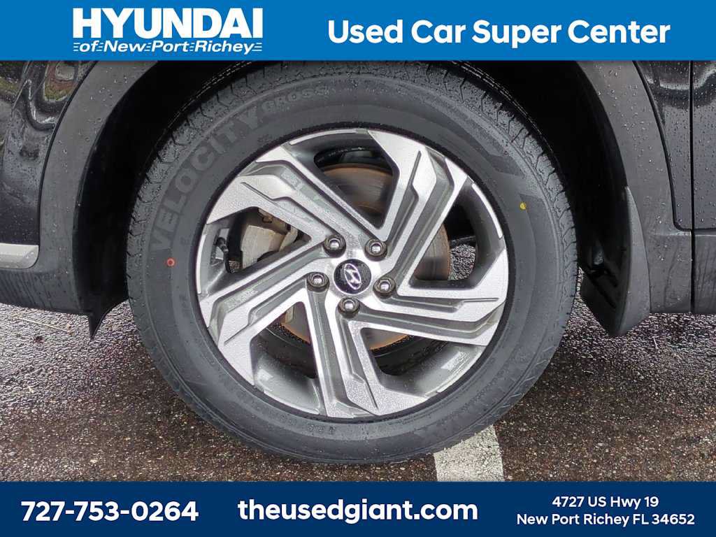 Certified 2023 Hyundai Santa Fe SE FWD image 10