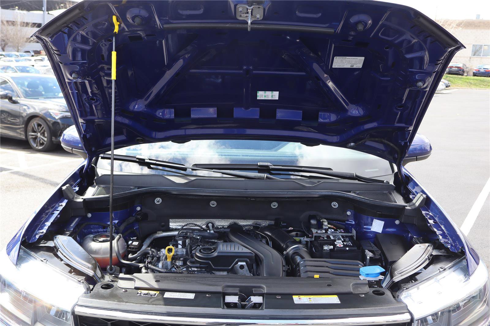 Certified 2023 Volkswagen Taos SE image 10