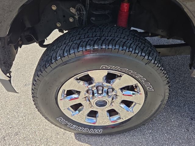 Used 2017 Ford F250 Lariat w/ Chrome Package image 7