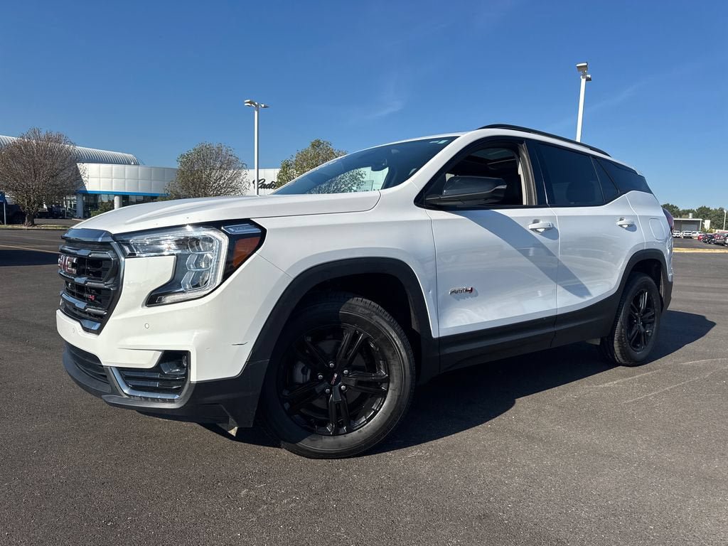Used 2024 GMC Terrain AT4 w/ Infotainment Package II AWD/4WD image 1