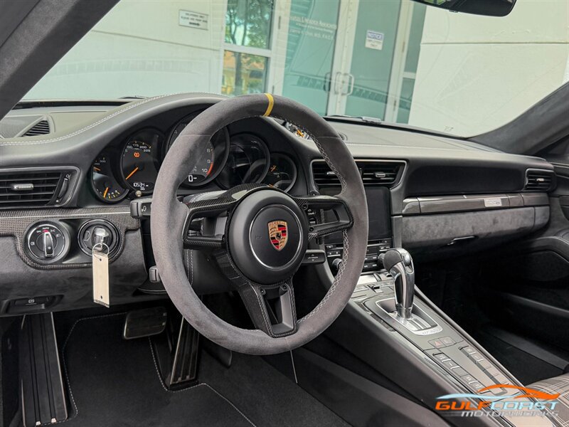 Used 2019 Porsche 911 GT3 RS w/ Weissach Package RWD image 13