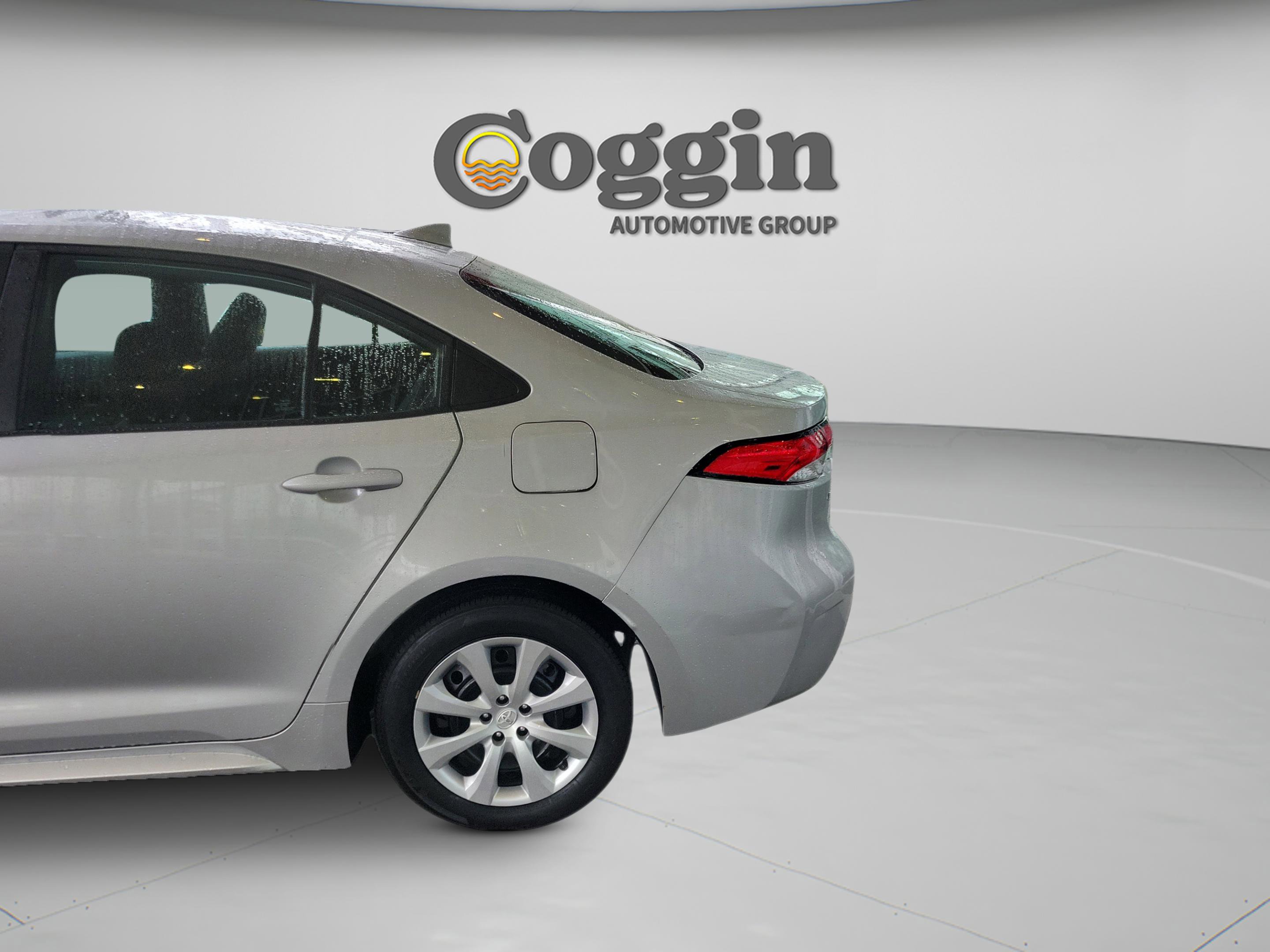 Used 2024 Toyota Corolla LE image 29
