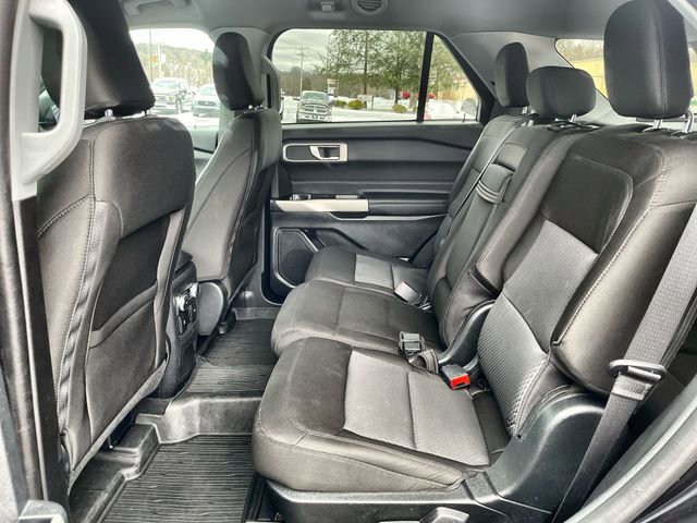 Used 2022 Ford Explorer XLT image 25
