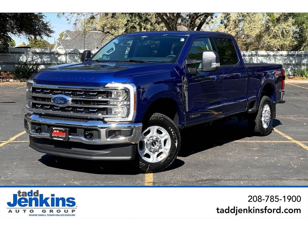 New 2026 Ford F350 XLT w/ XLT Premium Package AWD/4WD image 1
