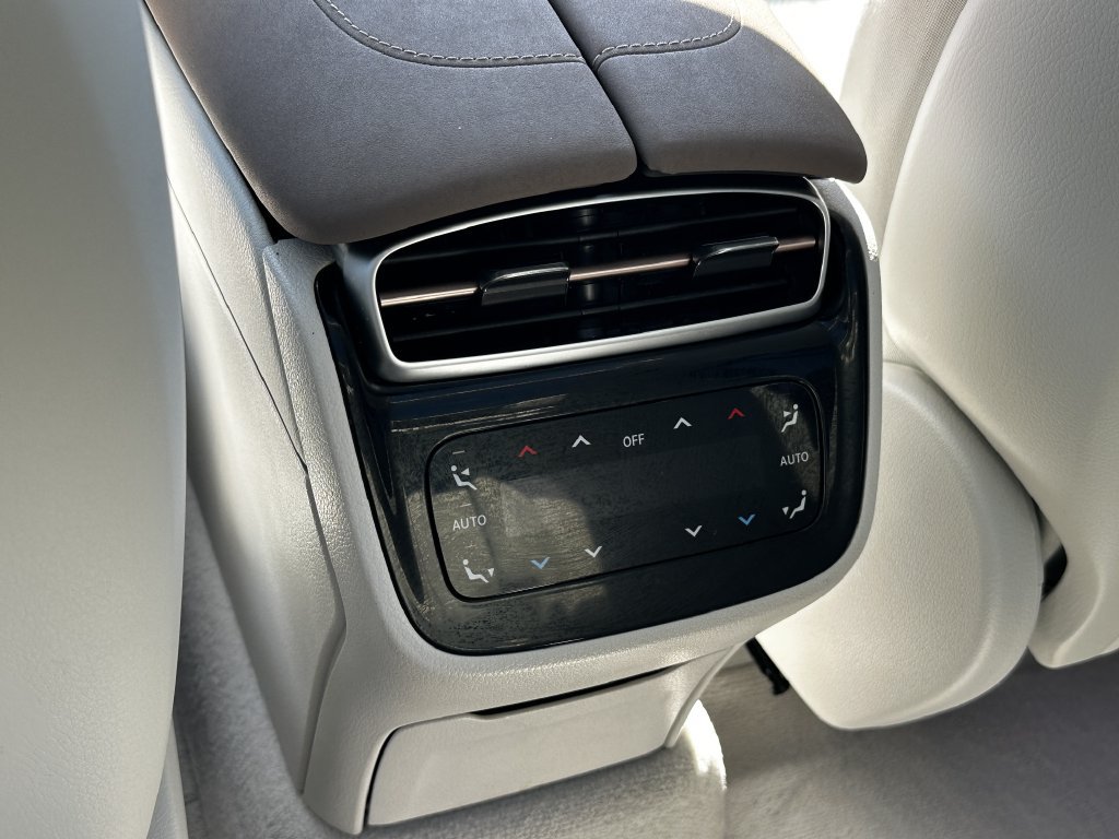 Certified 2023 Mercedes-Benz EQS 450+ SUV image 26