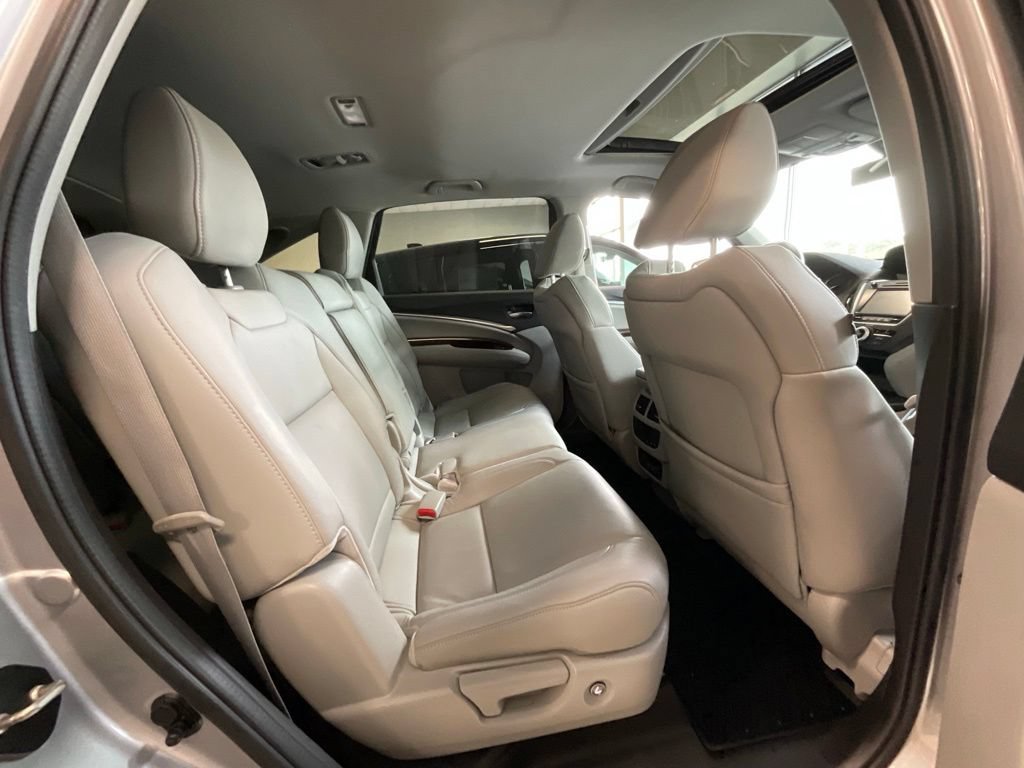 Certified 2018 Acura MDX SH-AWD w/ Technology Package image 22