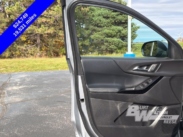 Used 2025 Chevrolet Equinox LT w/ Convenience Package II FWD image 12