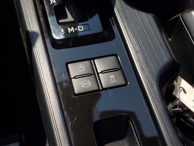 Certified 2026 Subaru Outback Limited AWD/4WD image 33