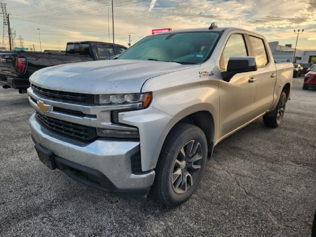 Used 2021 Chevrolet Silverado 1500 LT w/ Z71 Off-Road Package AWD/4WD image 3