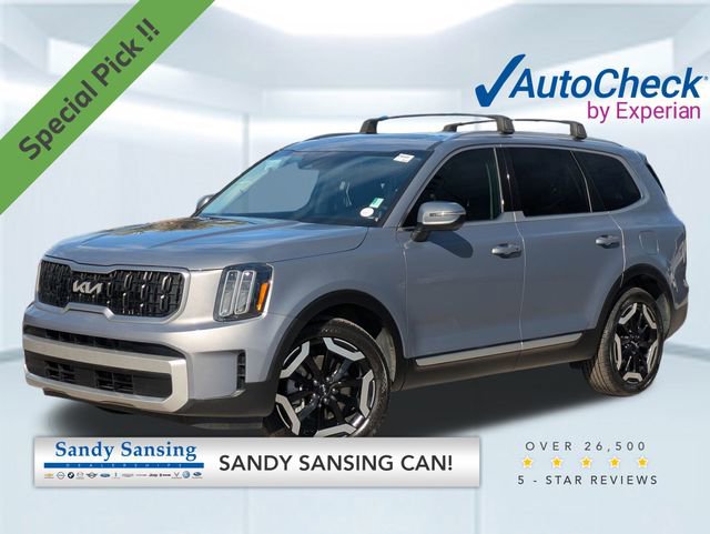 Used 2023 Kia Telluride EX w/ EX Captain's Chair Package