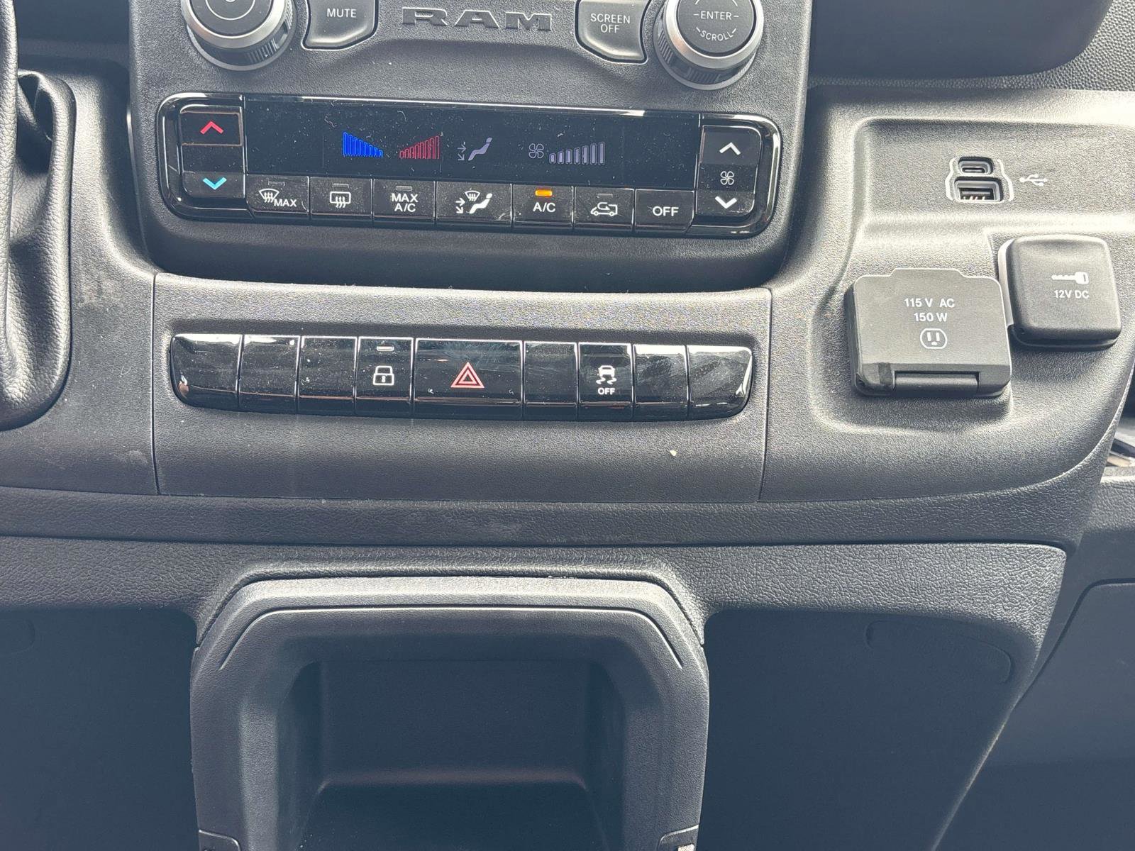 New 2025 RAM ProMaster 1500 w/ Quick Order Package 22G SLT image 9