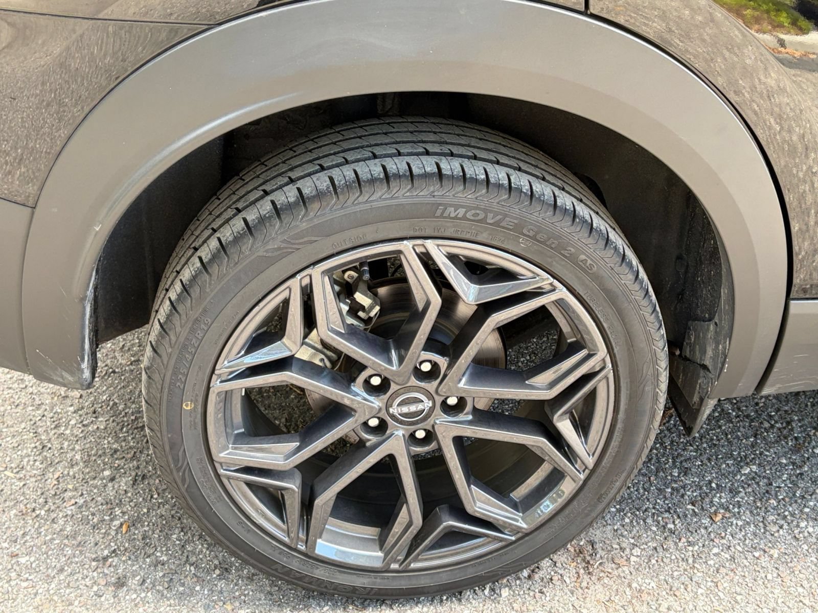 Used 2026 Nissan Kicks SR FWD image 28