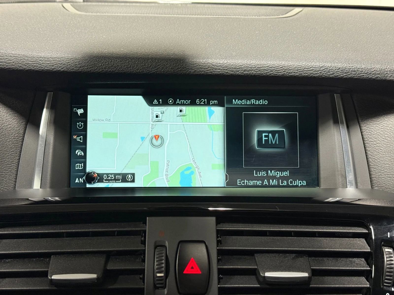 Used 2018 BMW X4 M40i image 32