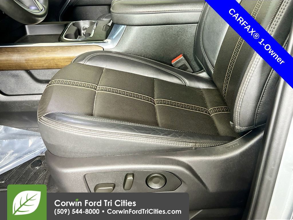 Used 2025 Chevrolet Silverado 3500 High Country w/ Technology Package image 23