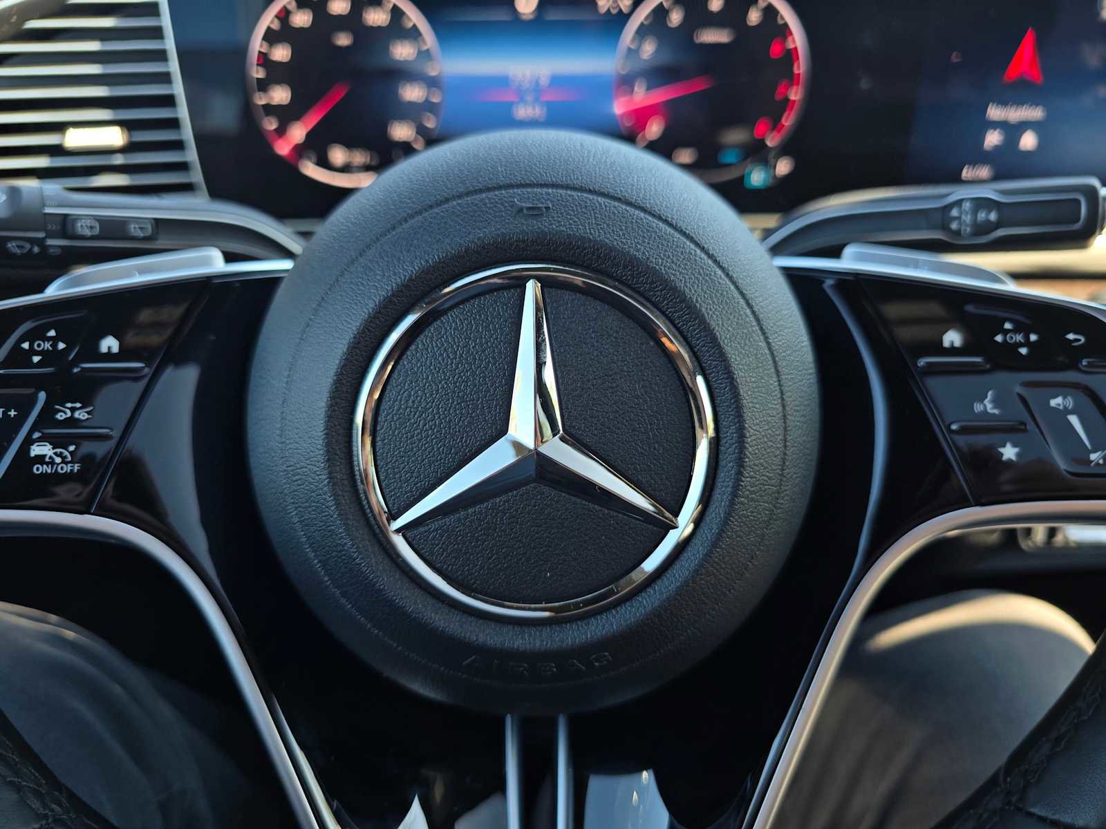 Used 2026 Mercedes-Benz GLS 450 4MATIC image 25