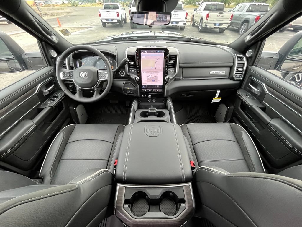 New 2026 RAM 3500 Laramie AWD/4WD image 13