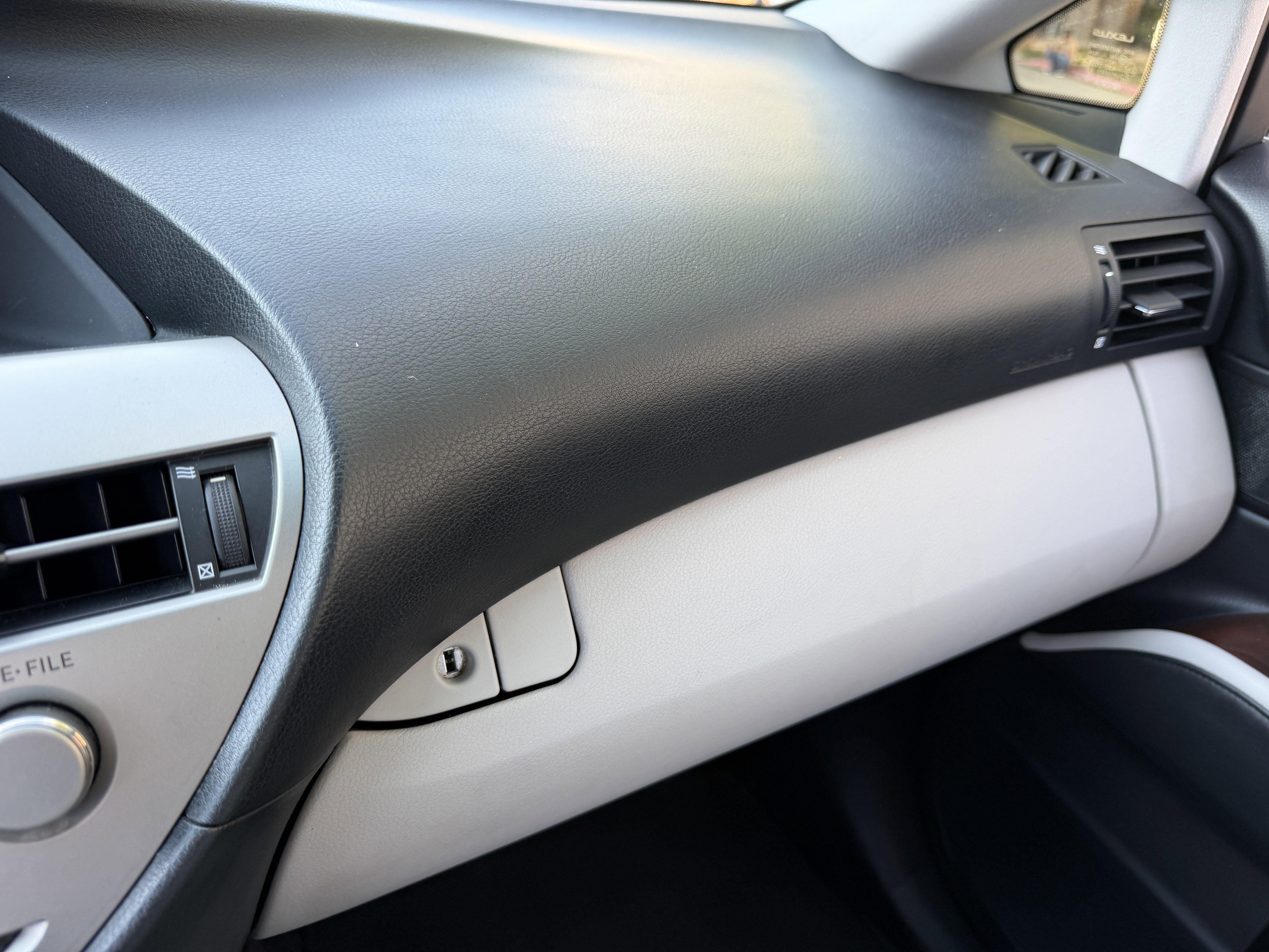 Used 2010 Lexus RX 450h 2WD image 26