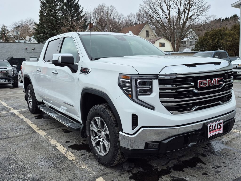 Used 2023 GMC Sierra 1500 SLT w/ SLT Convenience Package image 3