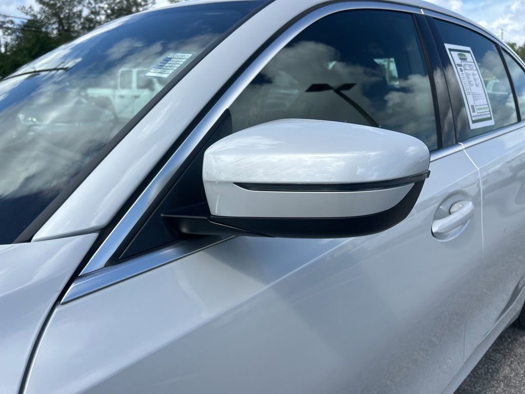 Used 2025 BMW 330i xDrive Sedan image 19