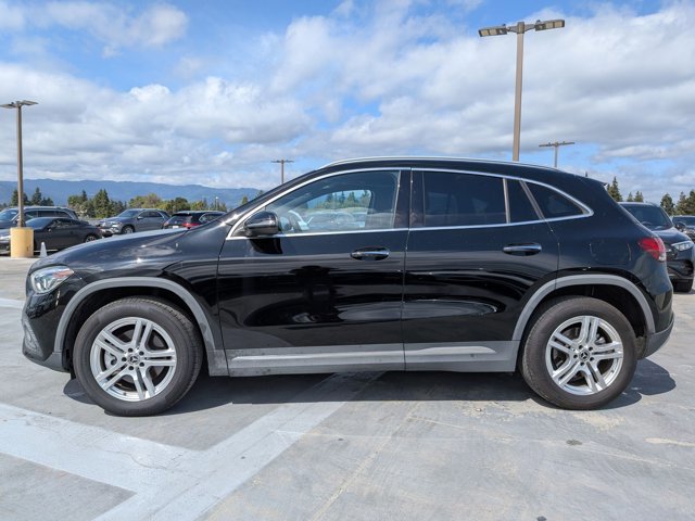 Used 2023 Mercedes-Benz GLA 250 4MATIC image 9