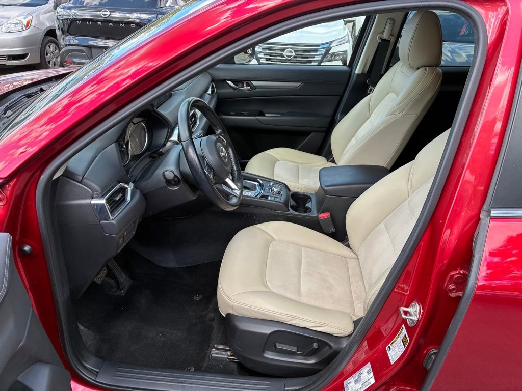 Used 2017 MAZDA CX-5 Touring w/ Preferred Equipment Package AWD/4WD image 12
