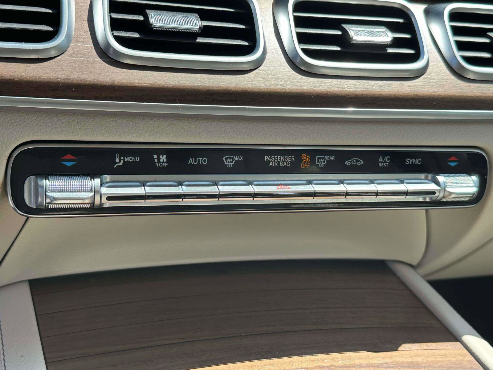 Certified 2023 Mercedes-Benz GLS 450 4MATIC image 26