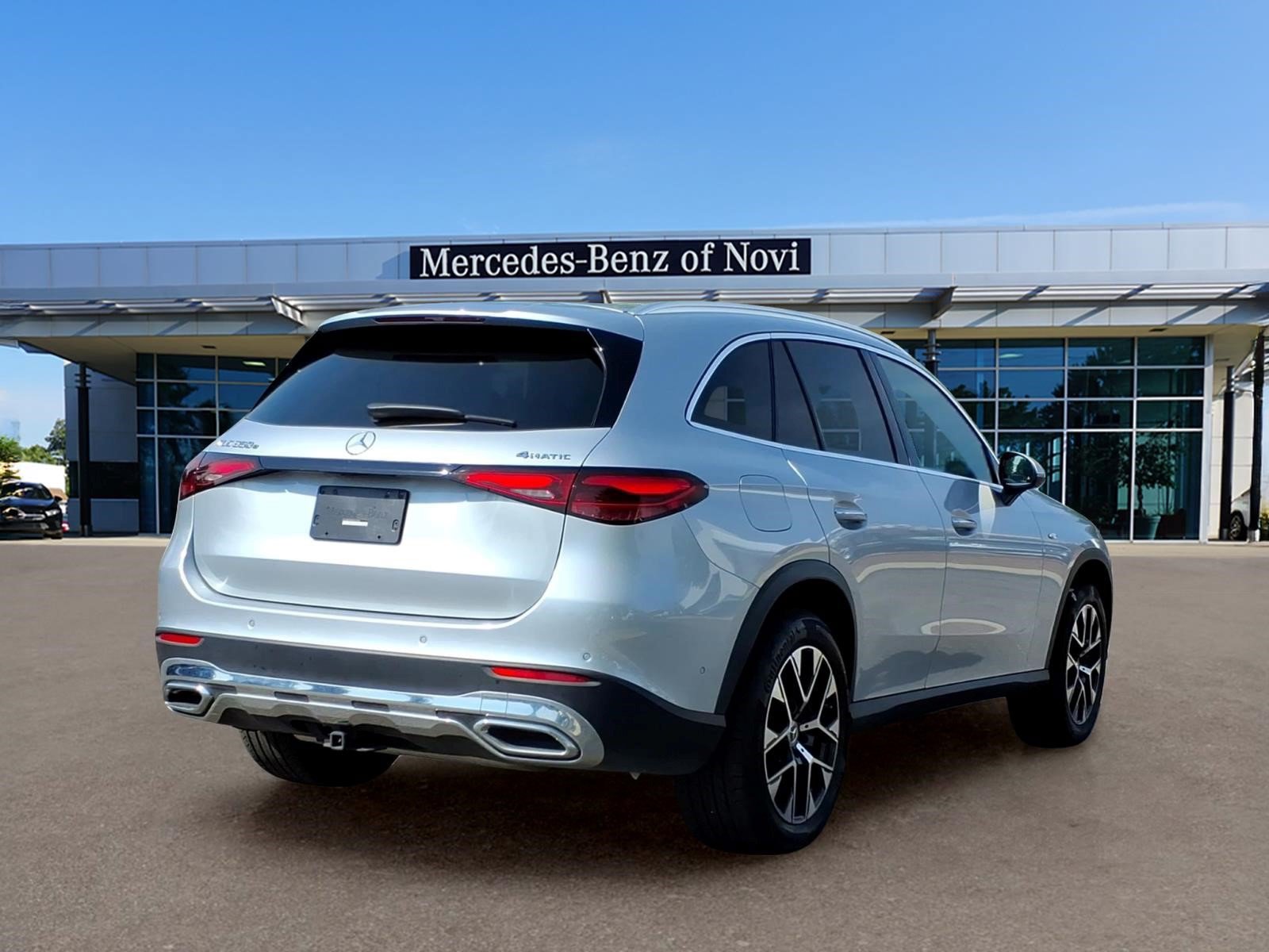Certified 2025 Mercedes-Benz GLC 350e 4MATIC image 5