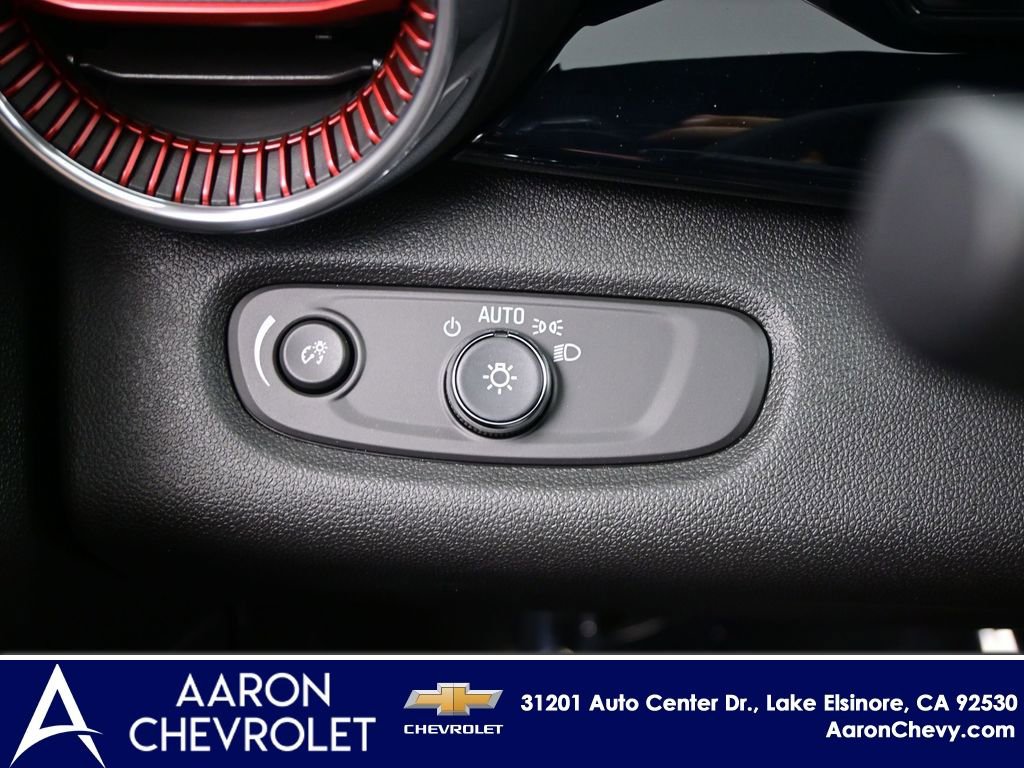 New 2026 Chevrolet Trax RS w/ Sunroof Package FWD image 14