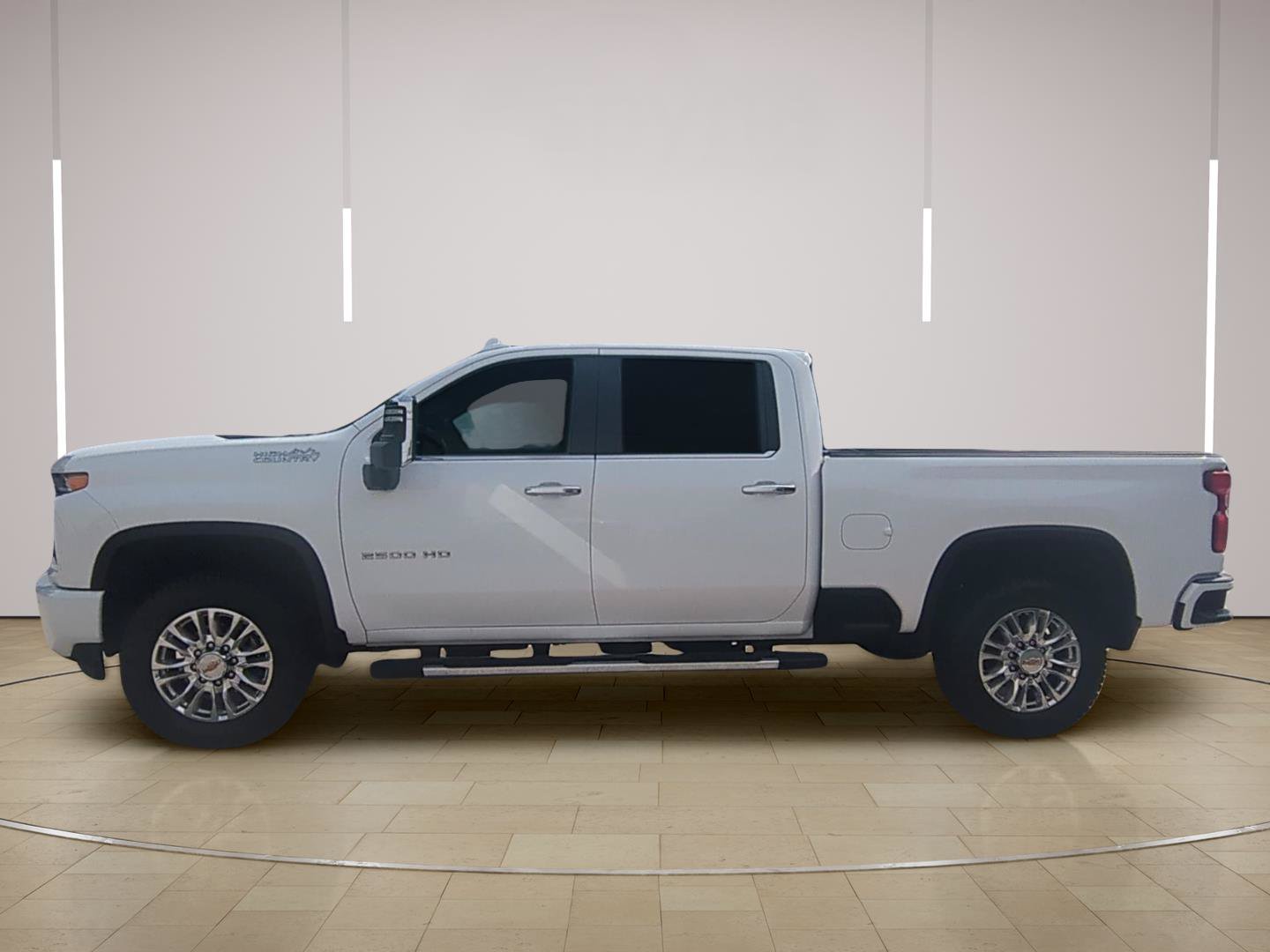 Used 2023 Chevrolet Silverado 2500 High Country w/ Safety Package II AWD/4WD image 3