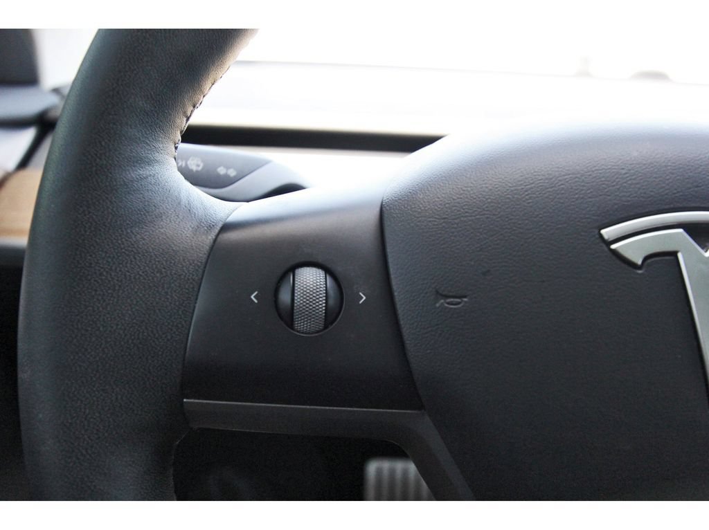 Used 2022 Tesla Model 3 Performance AWD/4WD image 14