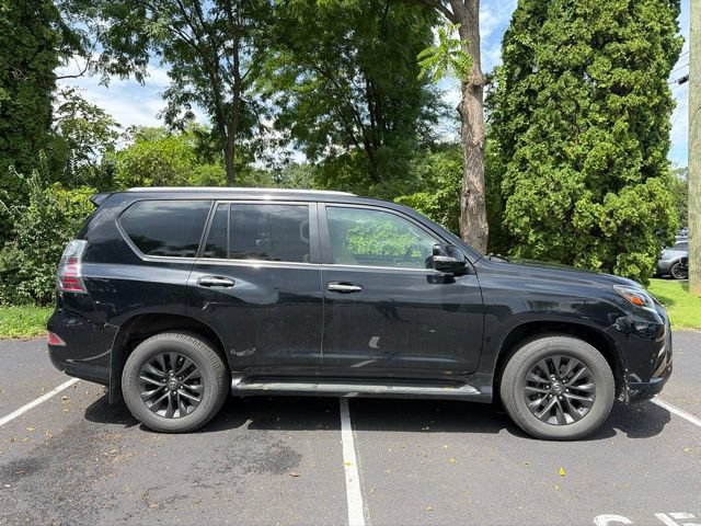 Used 2021 Lexus GX 460 Premium w/ Premium Package AWD/4WD image 3