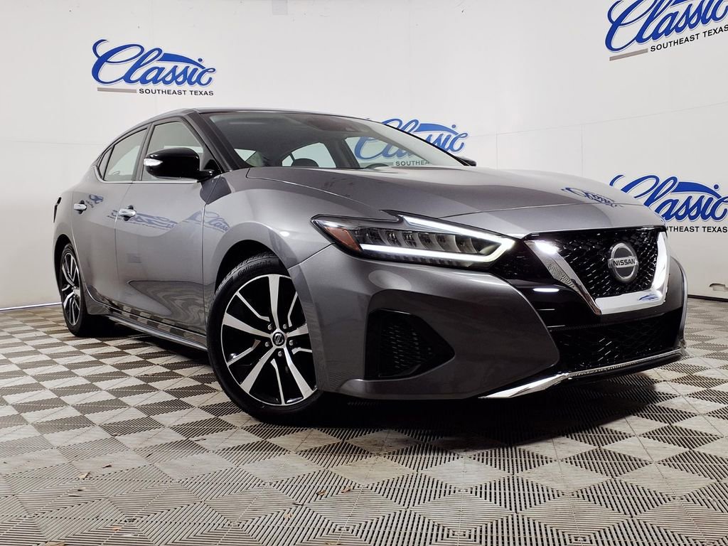 Used 2022 Nissan Maxima SV w/ Floor Mat Group FWD image 1