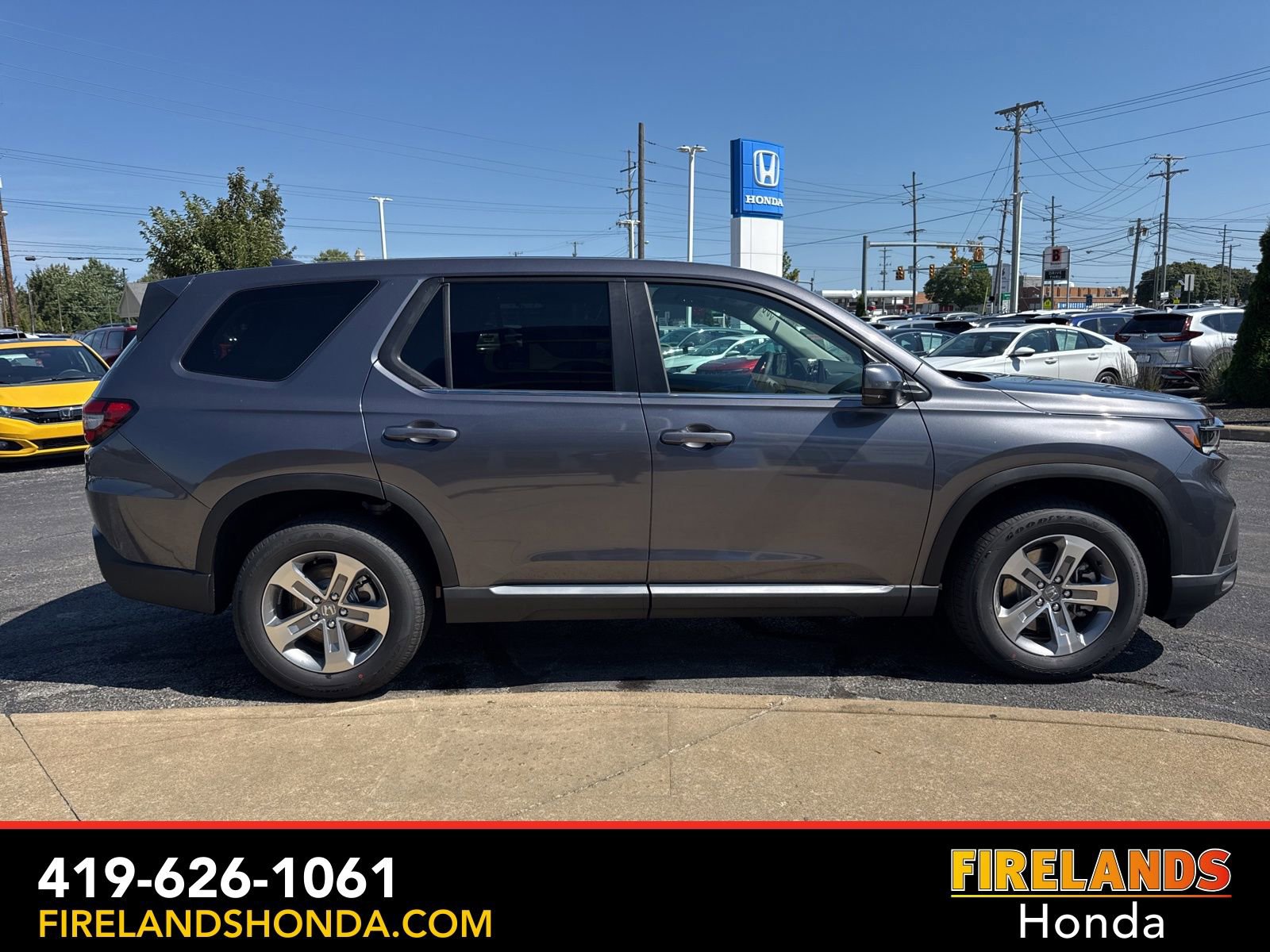 New 2025 Honda Pilot EX-L image 4