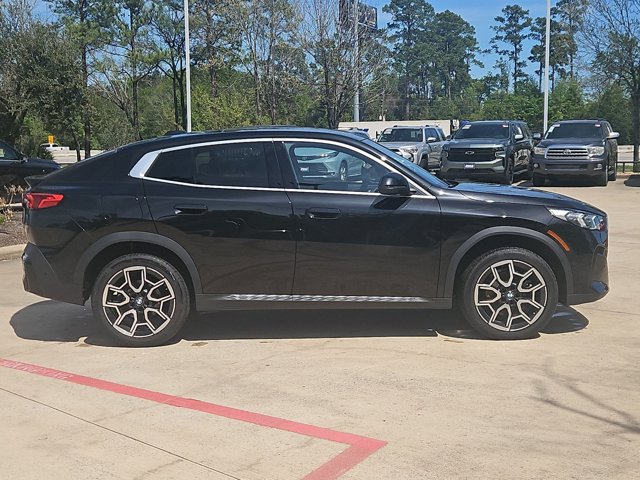 Used 2025 BMW X2 xDrive28i image 4