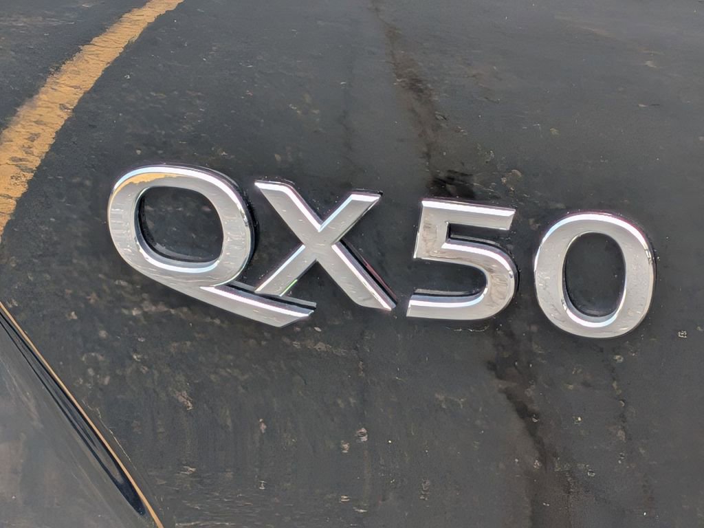 Used 2025 INFINITI QX50 Pure image 29