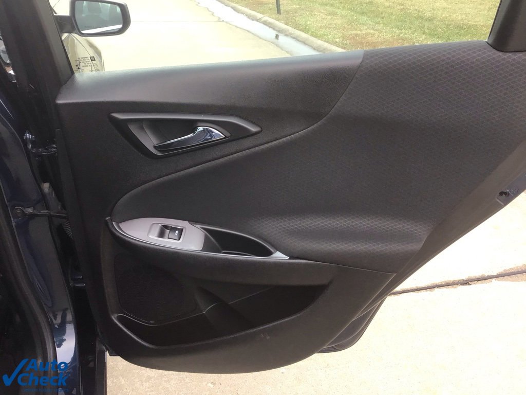 Used 2022 Chevrolet Malibu LT image 12