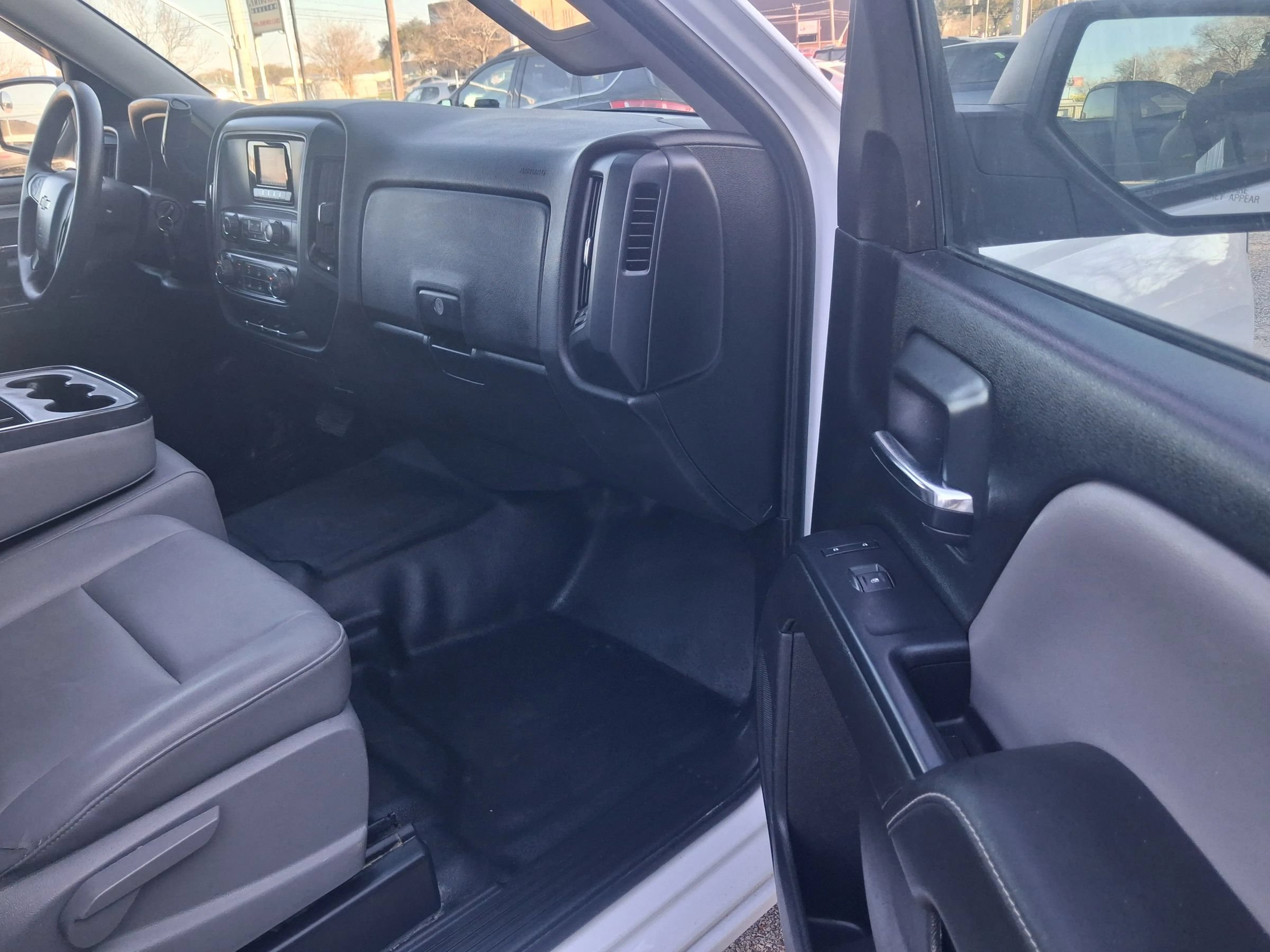 Used 2015 Chevrolet Silverado 1500 W/T w/ WT Convenience Package RWD image 5