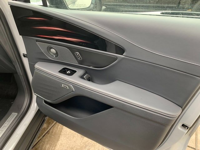 New 2026 Lincoln Nautilus Reserve w/ Jet Appearance Package AWD/4WD image 20