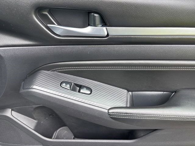 Used 2019 Nissan Altima 2.5 SL FWD image 41