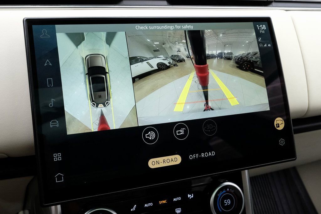 Used 2022 Land Rover Range Rover Long Wheelbase SE image 20