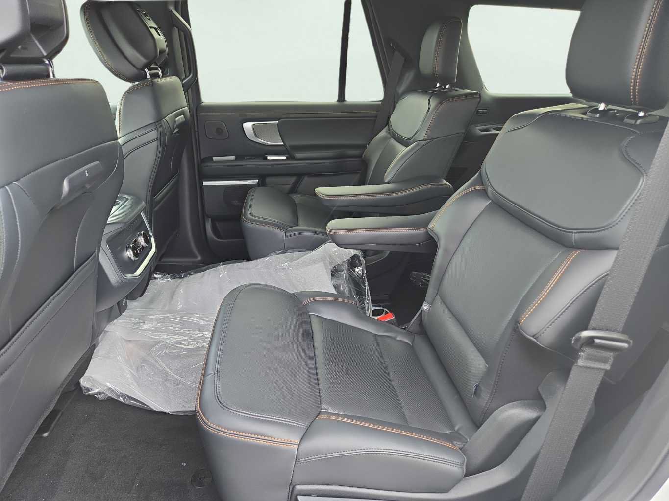 New 2027 Ford Expedition Tremor w/ Driver's Package AWD/4WD image 24